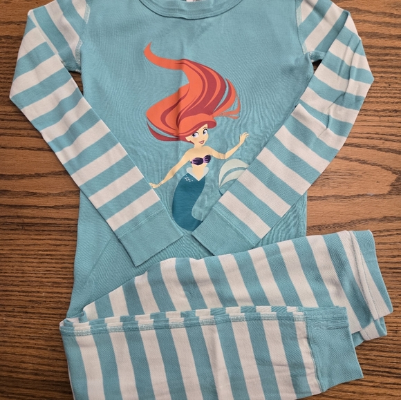 Hanna Andersson Disney Princess Ariel Belle Wonder Women Pajamas Size 120 / 6-7 - Picture 2 of 15